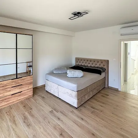 Cozy In With Wifi 別荘